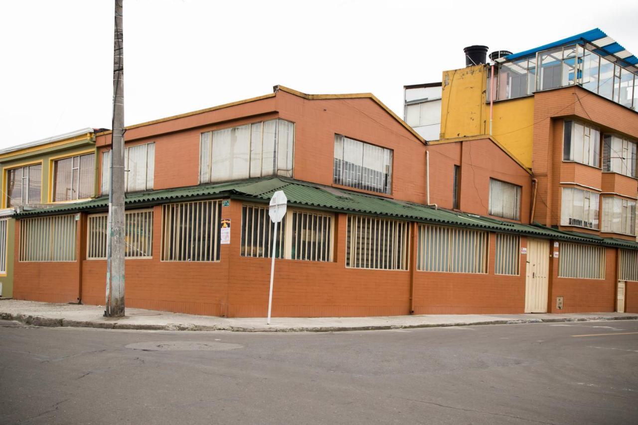 Deportel Bogota Exterior photo
